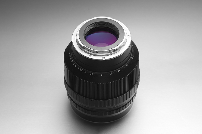Zenit Helios-40-2 85mm f/1.5 lens - Photo №6